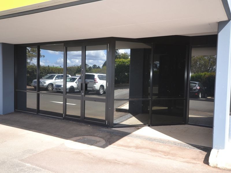 Suite 3/4 Tourist Road, East Toowoomba QLD 4350