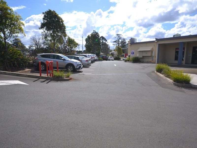 Suite 3/4 Tourist Road, East Toowoomba QLD 4350