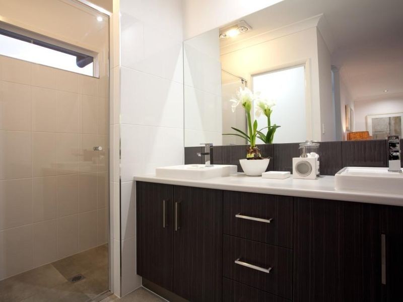 192 Nelson Street, Kearneys Spring QLD 4350