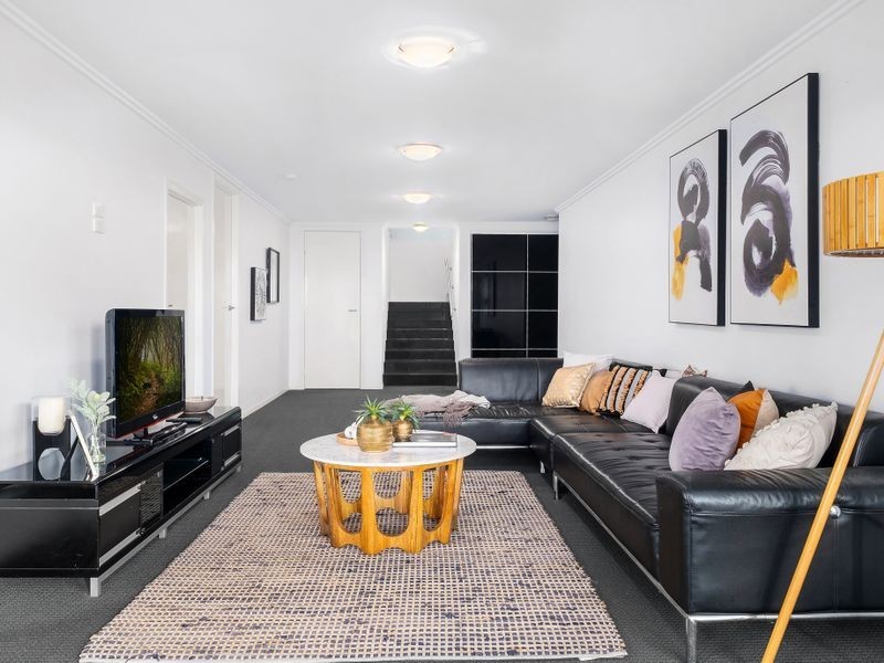 1 Rosewall Court, Mount Kynoch QLD 4350