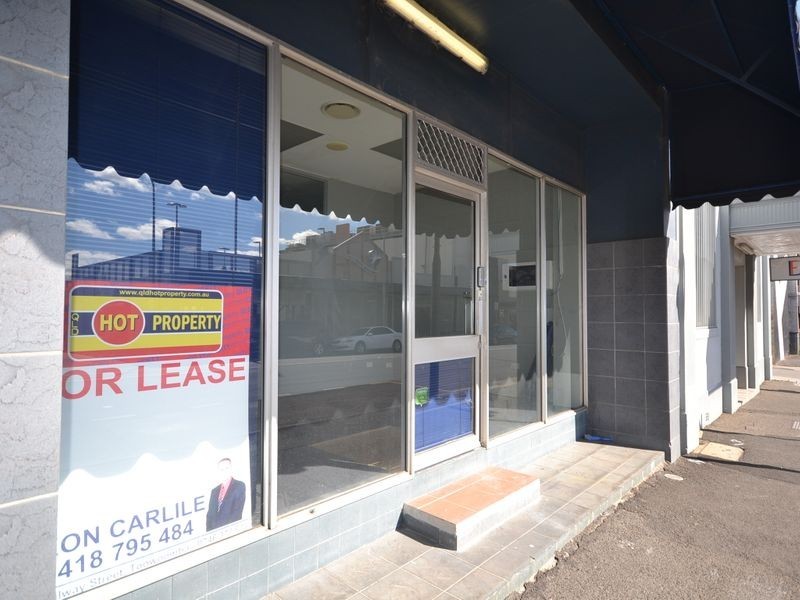 Shop 10/12 Russell Street, Toowoomba City QLD 4350