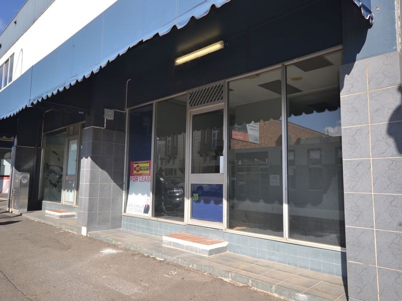 Shop 10/12 Russell Street, Toowoomba City QLD 4350