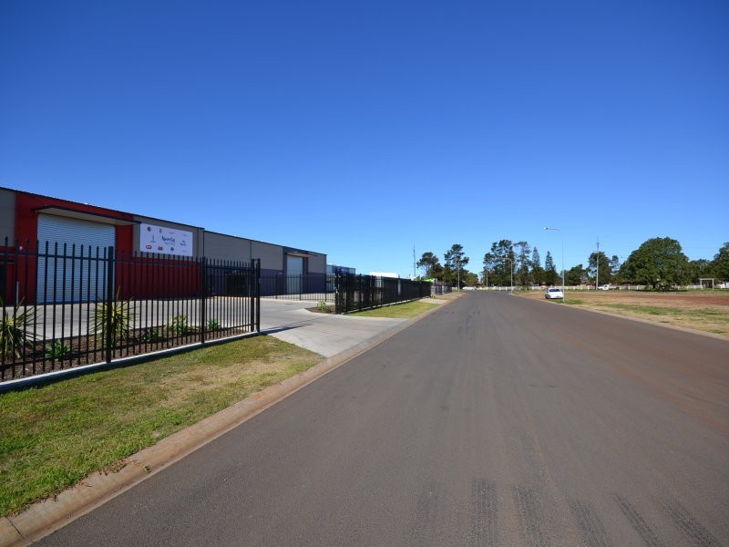 21 Markelee Street, Glenvale QLD 4350