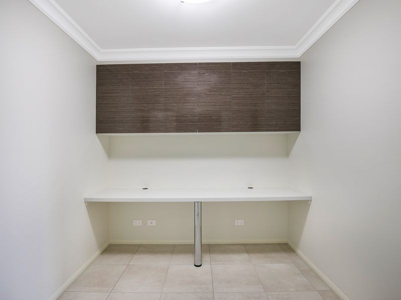 8 Nash Drive, Glenvale QLD 4350