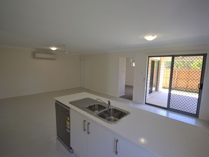 33 Cardamon Crescent, Glenvale QLD 4350