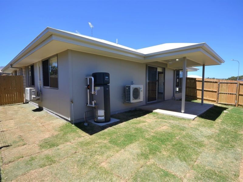 33 Cardamon Crescent, Glenvale QLD 4350