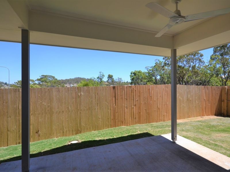 33 Cardamon Crescent, Glenvale QLD 4350