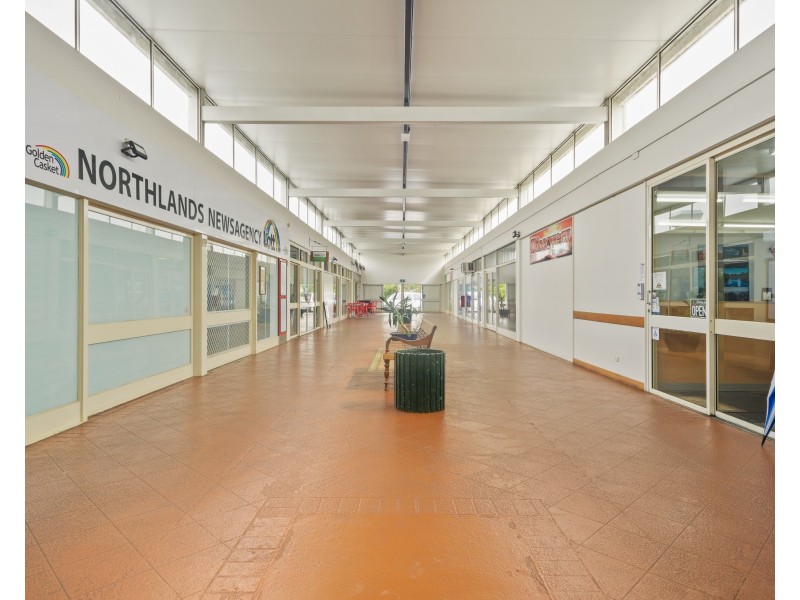 Shop 9/8 Hume Street, North Toowoomba QLD 4350