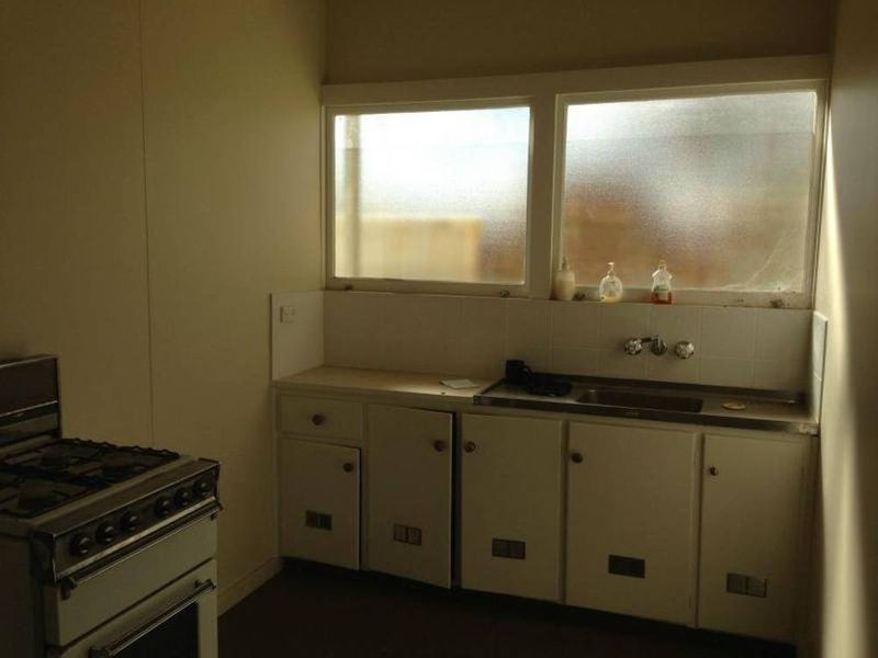 10-12 Makepeace Street, Rockville QLD 4350