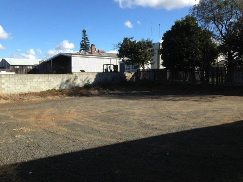 10-12 Makepeace Street, Rockville QLD 4350