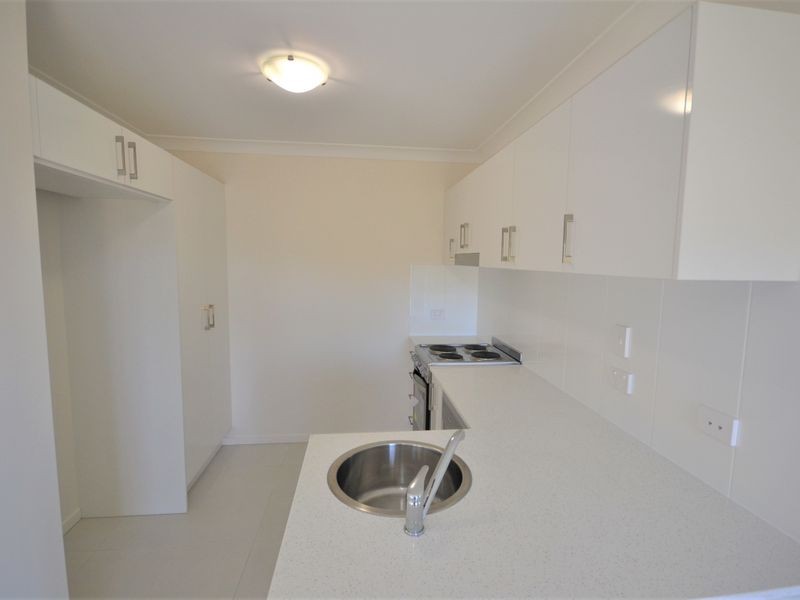 33B Cardamon Crescent, Glenvale QLD 4350