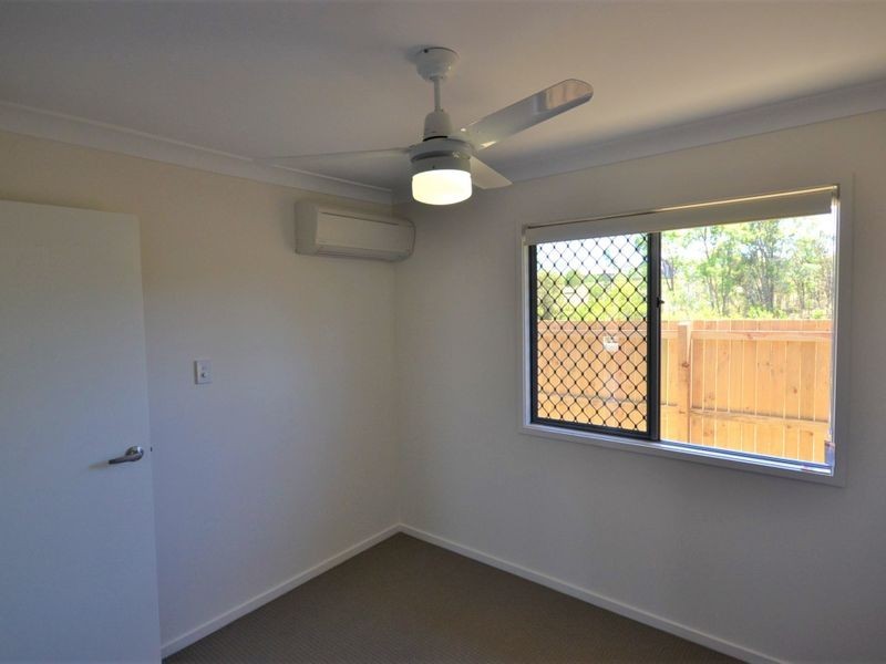 33B Cardamon Crescent, Glenvale QLD 4350