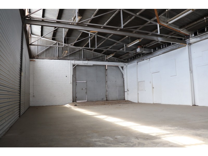 Shed 4 / 209 James Street, Toowoomba City QLD 4350