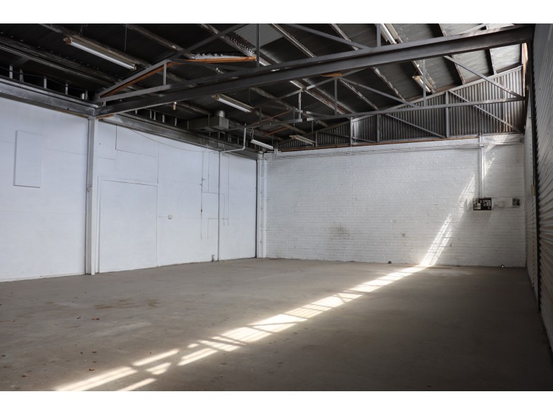 Shed 4 / 209 James Street, Toowoomba City QLD 4350