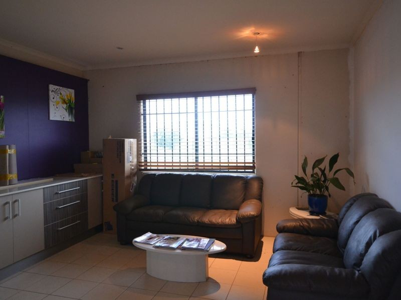 9 Tradewinds Court, Glenvale QLD 4350