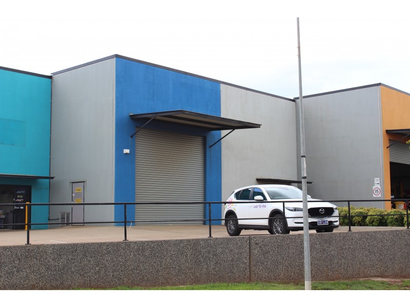 Unit 8/207-221 McDougall Street, Wilsonton QLD 4350