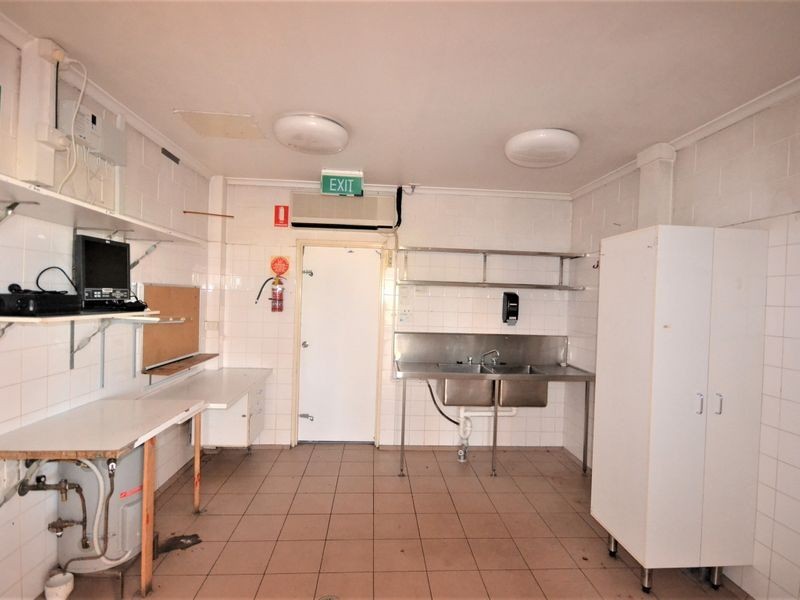 Tenancy 2/360-362 Stenner Street, Kearneys Spring QLD 4350
