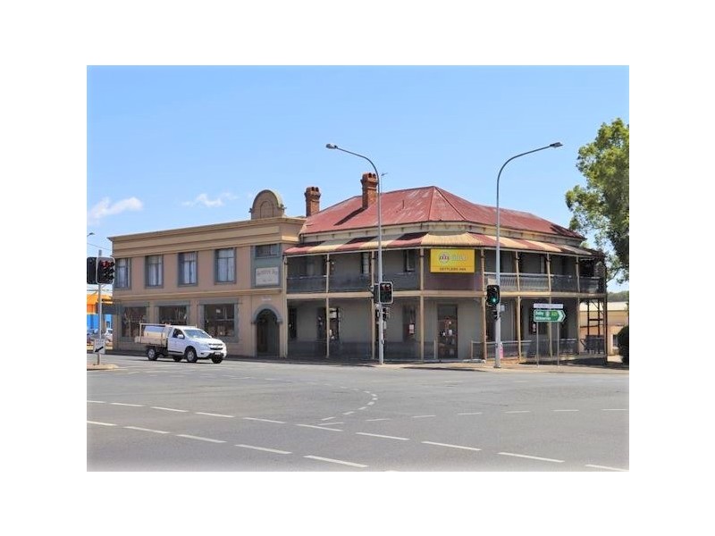 633 Ruthven Street, South Toowoomba QLD 4350