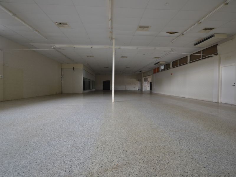 Shop 1/8 Hume Street, North Toowoomba QLD 4350