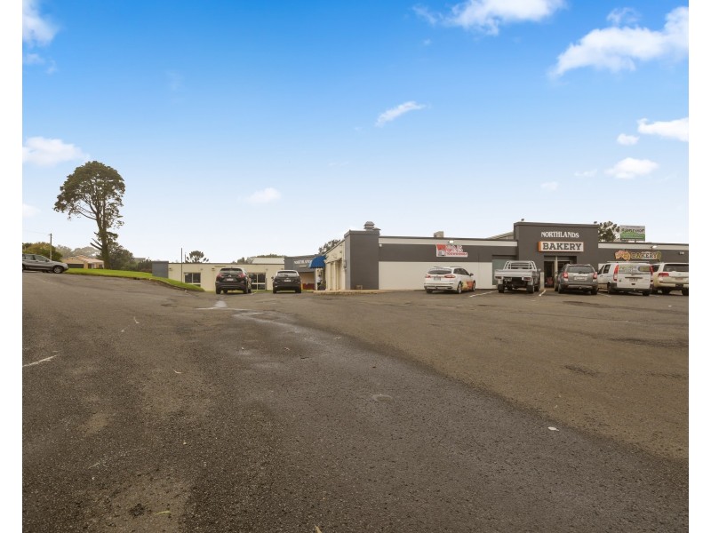 Shop 1/8 Hume Street, North Toowoomba QLD 4350
