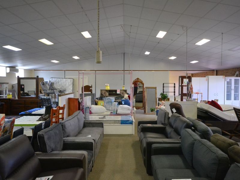 8506 Warrego Highway, Withcott QLD 4352