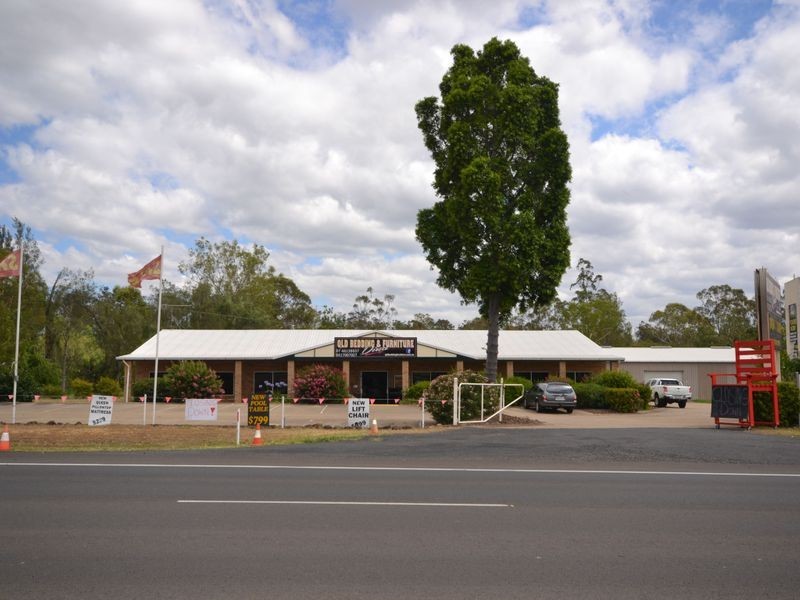 8506 Warrego Highway, Withcott QLD 4352