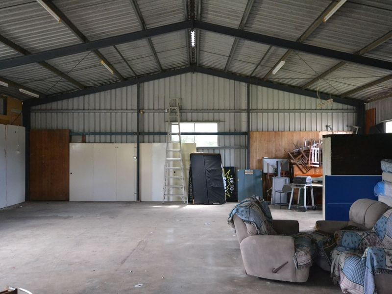 8506 Warrego Highway, Withcott QLD 4352