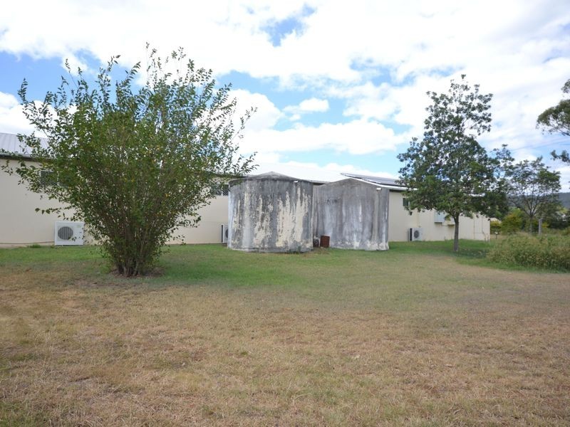 8506 Warrego Highway, Withcott QLD 4352