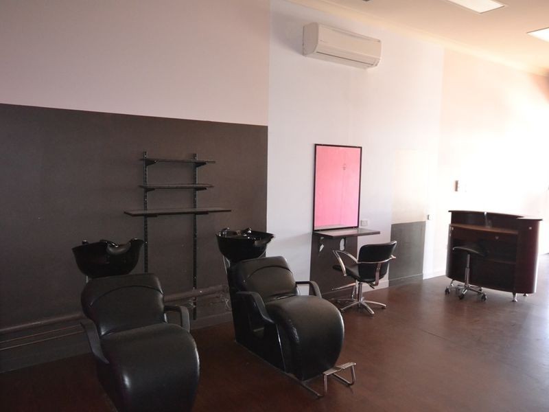 Shop 3 | 131 Anzac Avenue, Newtown QLD 4350