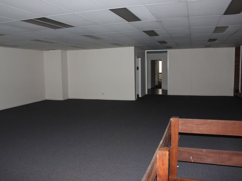 324-326 Ruthven Street, Toowoomba City QLD 4350