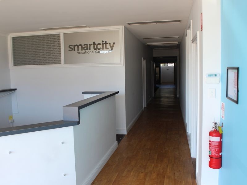 324-326 Ruthven Street, Toowoomba City QLD 4350
