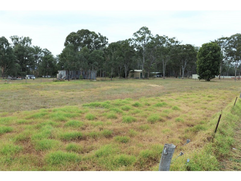 15 Post Road, Cabarlah QLD 4352