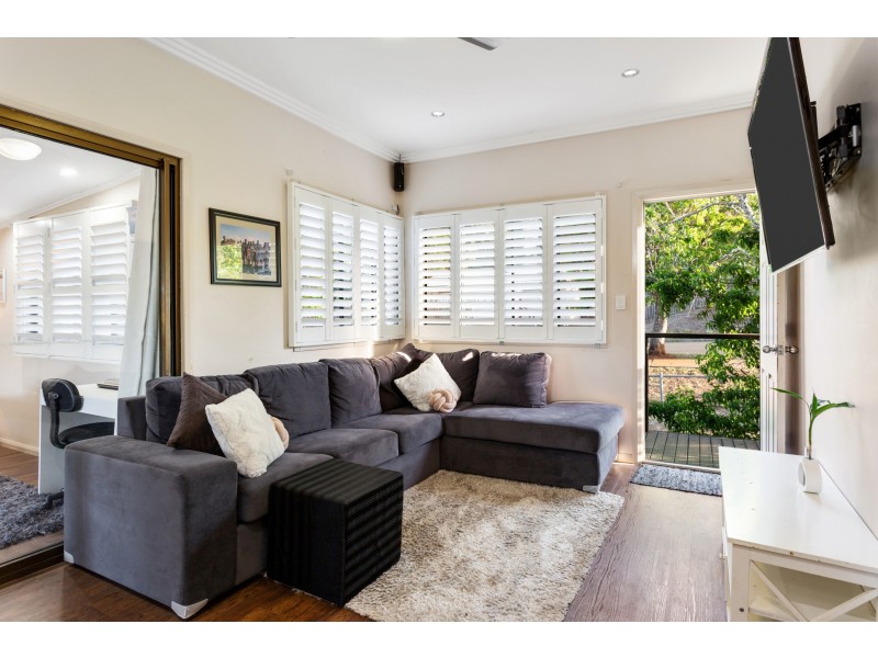 5 Fanny Street, Newtown QLD 4350