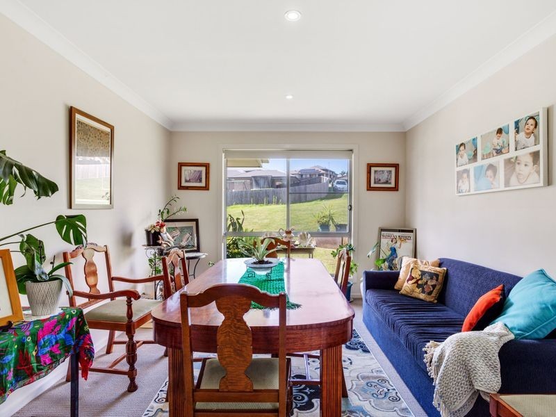 33 Westview Drive, Mount Kynoch QLD 4350