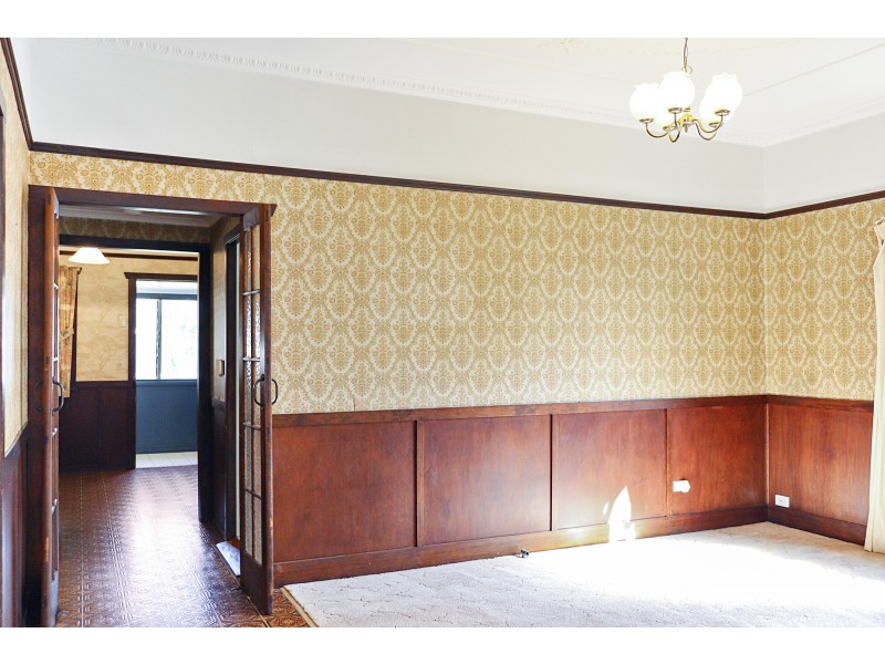 239 Hume Street, South Toowoomba QLD 4350