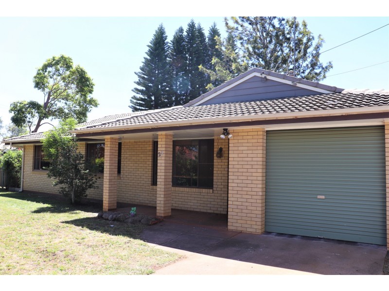 27 McFarlane Street, Wilsonton QLD 4350