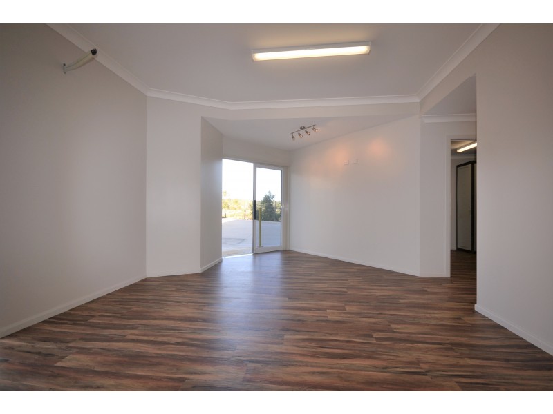 Shed 1/5-7 Yarra Lane, Rockville QLD 4350