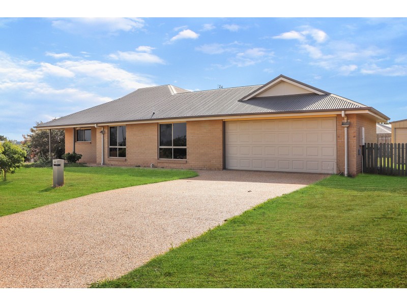 2 Bronzewing Drive, Highfields QLD 4352
