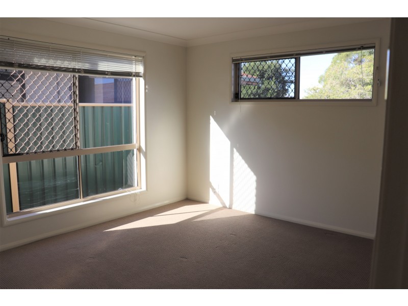 Unit 1/38 Paradise Street, Harristown QLD 4350