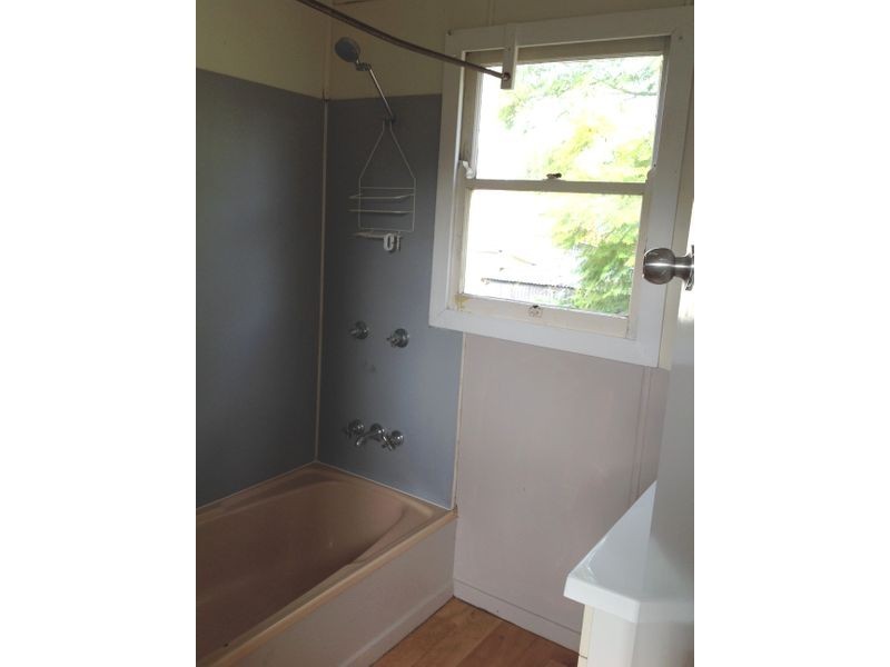 9 Inter Street, North Toowoomba QLD 4350