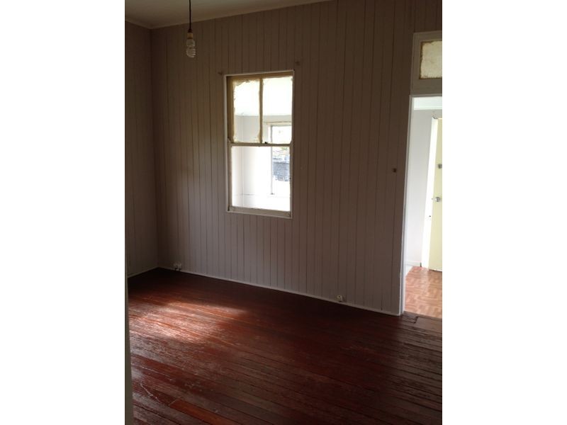 9 Inter Street, North Toowoomba QLD 4350