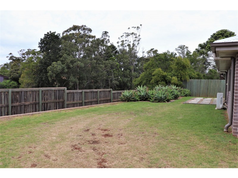 2 Sanctuary Drive, Cranley QLD 4350