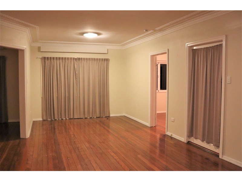 43 George Street, Cambooya QLD 4358