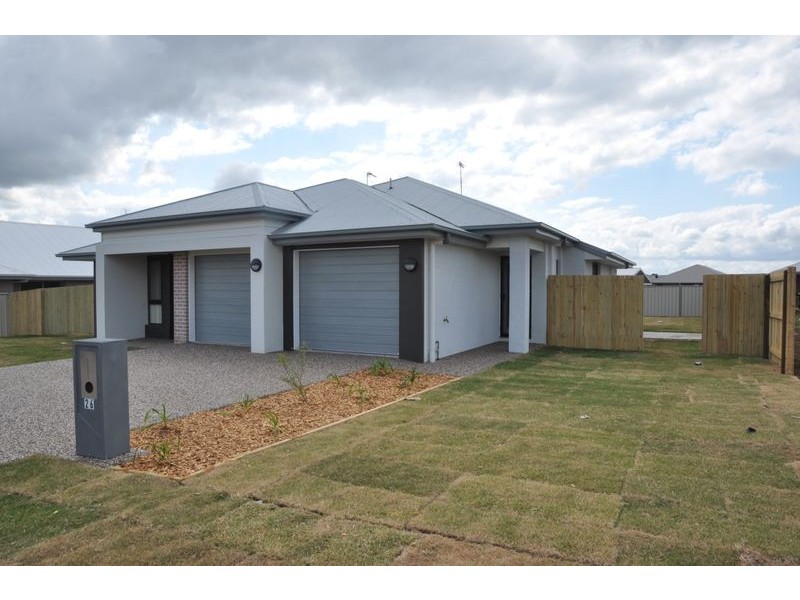 Unit 2/26 Ridge Drive, Cambooya QLD 4358