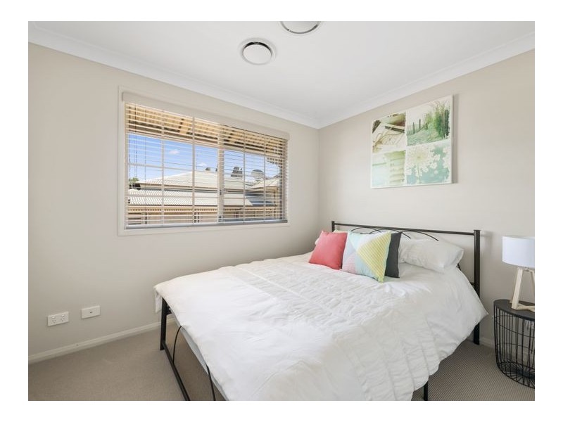 Unit 2/191A Alderley Street, Rangeville QLD 4350