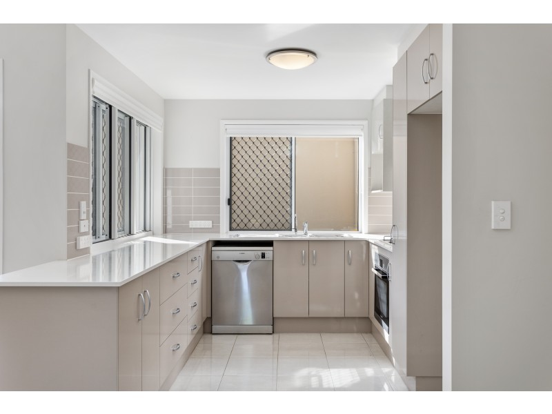 Unit 1/19 Crown Street, Rangeville QLD 4350