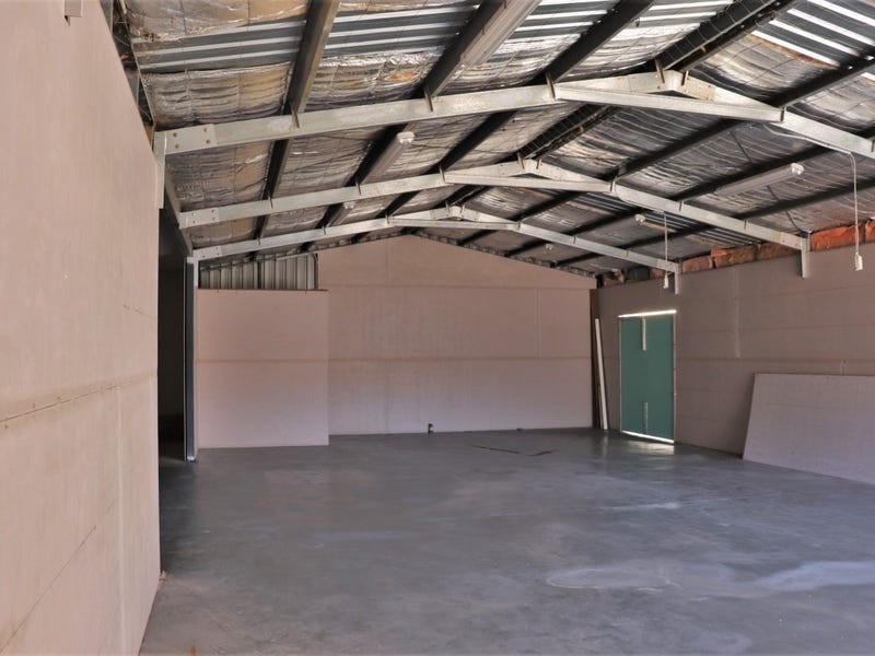 14 Inter Street, North Toowoomba QLD 4350