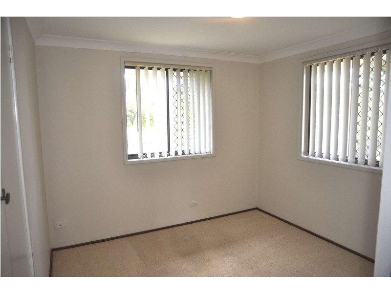 Unit 2/2 Storey Street, Centenary Heights QLD 4350