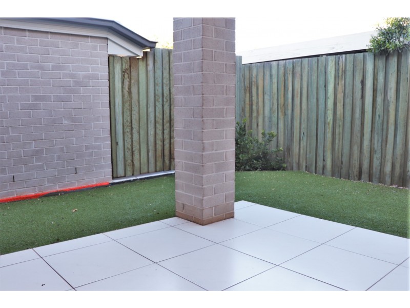 Unit 4/25-27 Kitchener Street, East Toowoomba QLD 4350