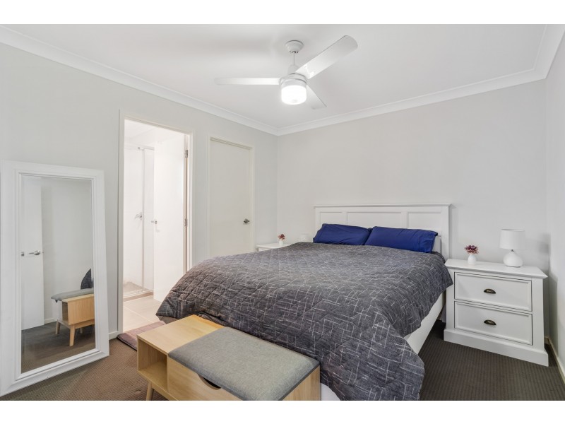 24 Cardamon Crescent, Glenvale QLD 4350